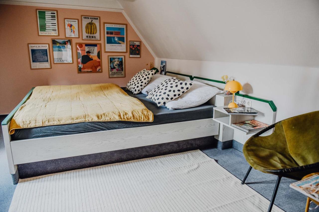 Sleepart Room For 3 เซลเลอ ภายนอก รูปภาพ